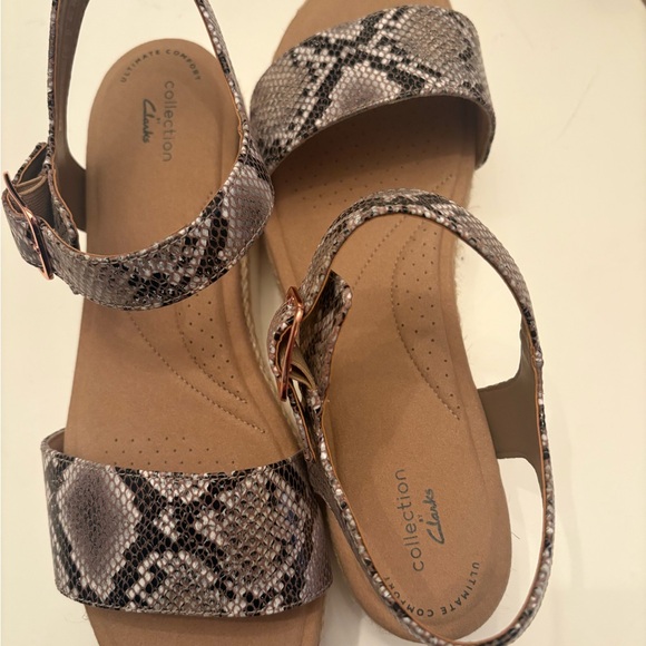 Clarks Women's Snakeskin Pattern Sandals - Picture 1 of 8